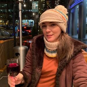 Meet your Posher, Ely